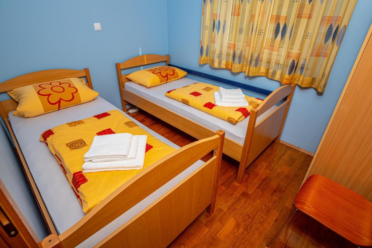 Apartman Rima 德拉马利 外观 照片