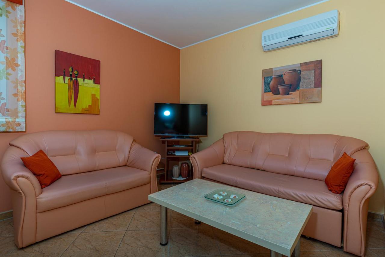 Apartman Rima 德拉马利 外观 照片