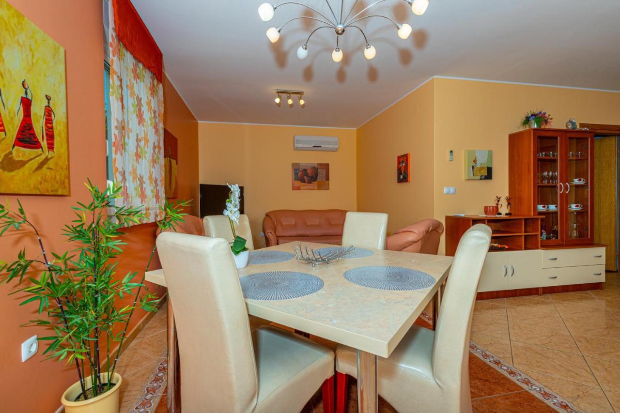 Apartman Rima 德拉马利 外观 照片