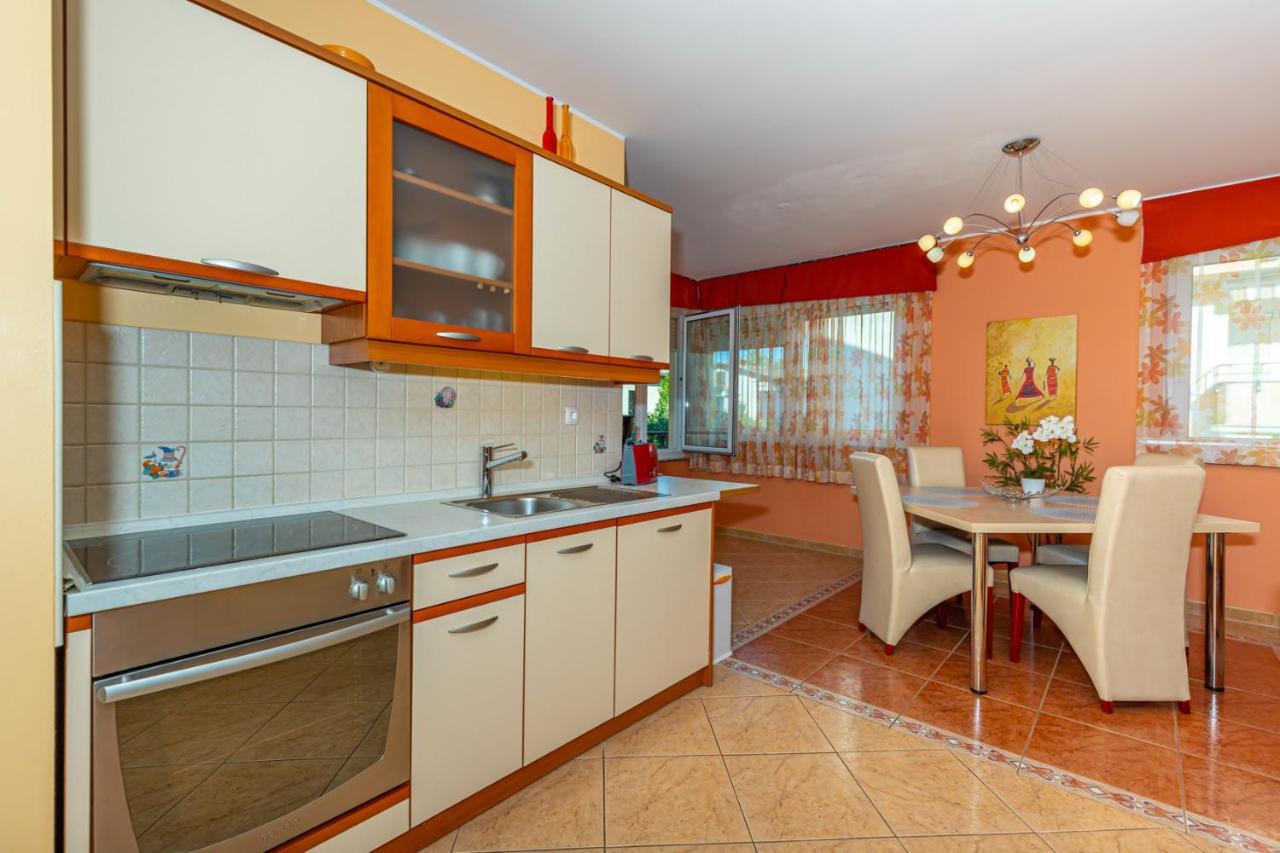 Apartman Rima 德拉马利 外观 照片