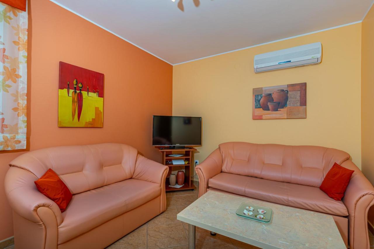 Apartman Rima 德拉马利 外观 照片
