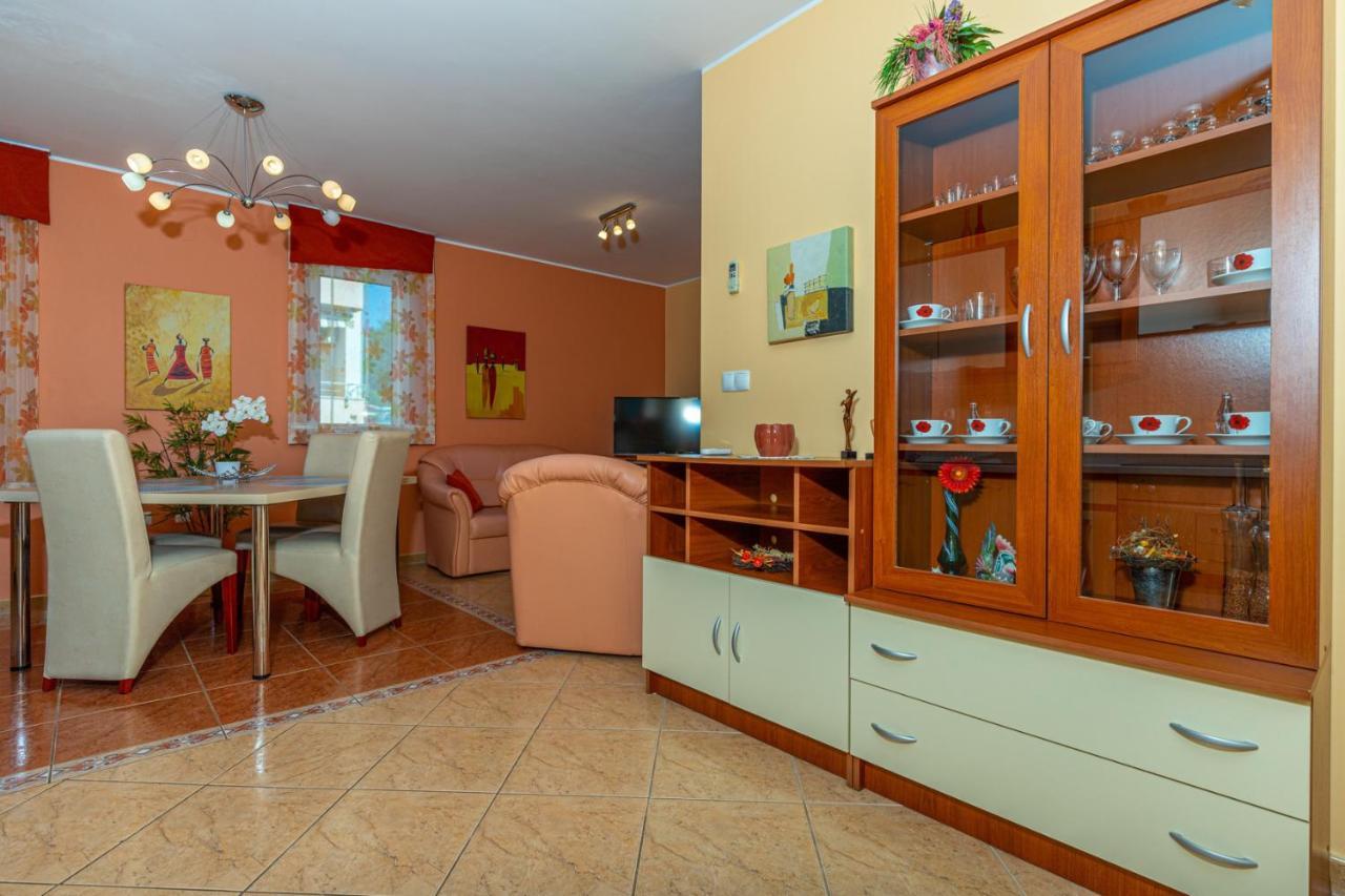 Apartman Rima 德拉马利 外观 照片
